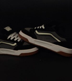 2026/03/82415.jpg Vans Hylane Negro