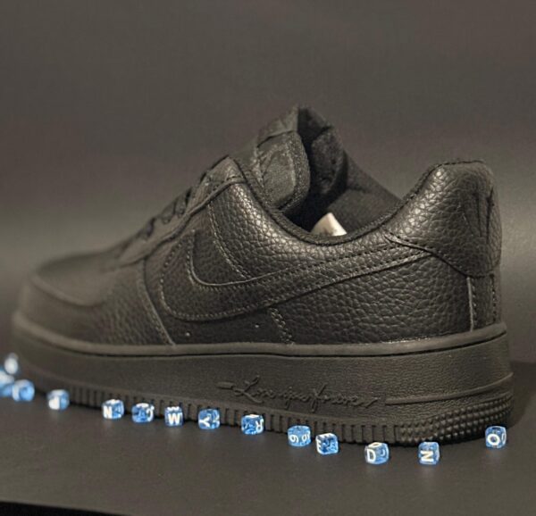Air Force 1 Low _Certified Lover Boy_ de Nike x Drake Black Air Force 1 Low "Certified Lover Boy" de Nike x Drake