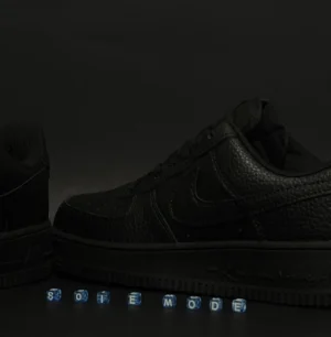 Air Force 1 Low "Certified Lover Boy" de Nike x Drake Black