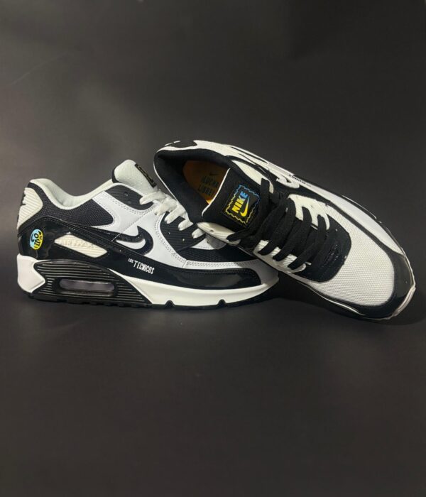 cf872716-6f96-49b5-ba41-95cb67584578 Nike Air Max 90 “Lucha Libre”