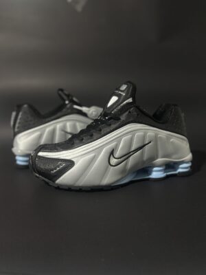 img_6430 Nike Shox R4 Silver/Black